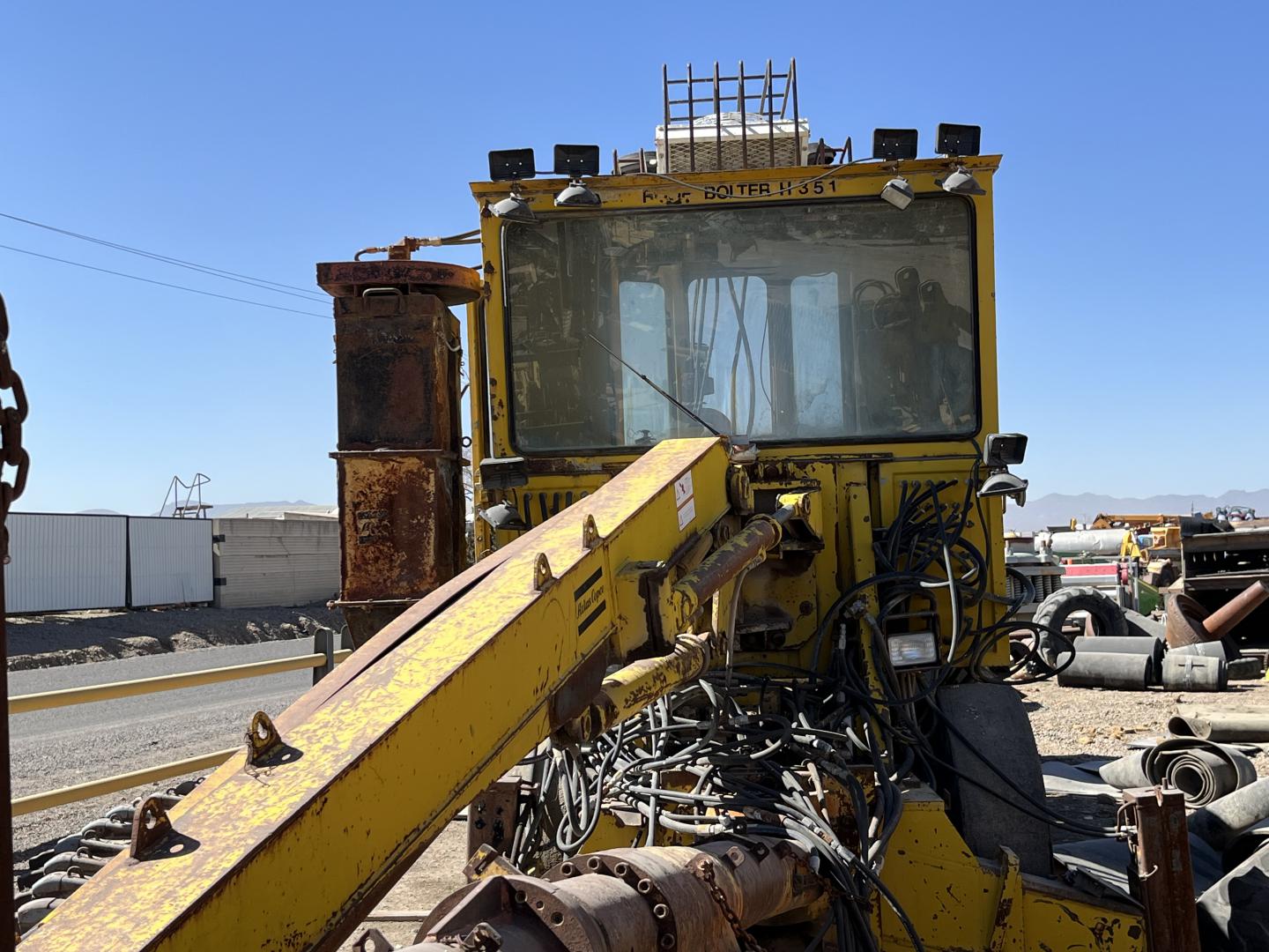 ./imagenes/INVOICE/2019/4837/PERFORADORA ATLAS COPCO ROOFBOLTER H351 (15).JPG